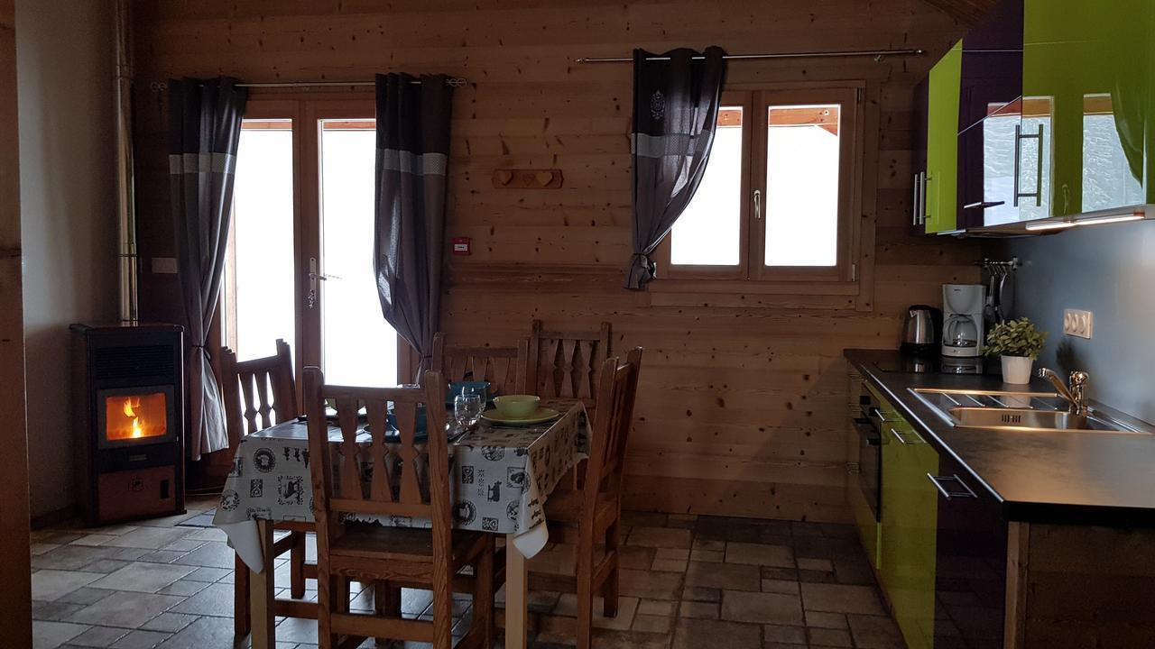 Chez Liadet Mouthe Exterior foto